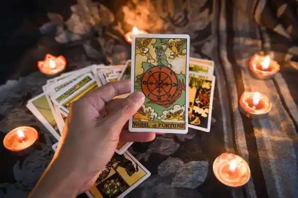 tarot cards Tonawanda